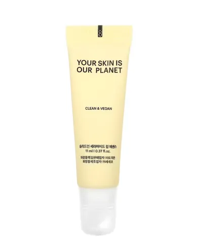 Solid in Lip Essence