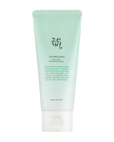 Green Plum Refreshing Cleanser